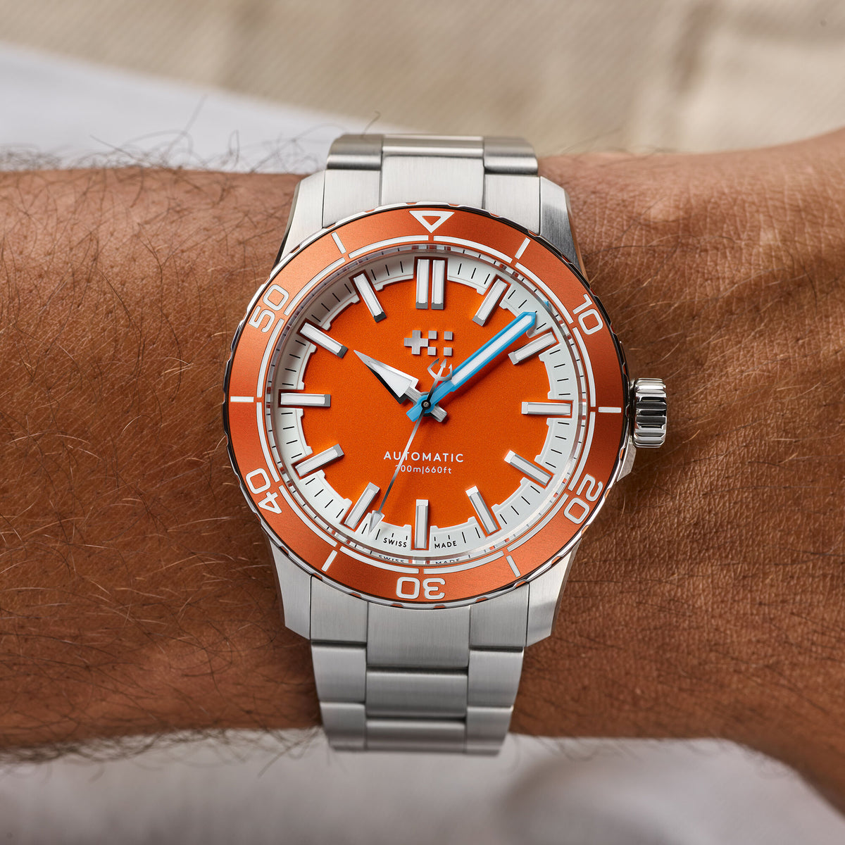 Christopher Ward - C60 Trident Reef 41mm - Tuba Orange