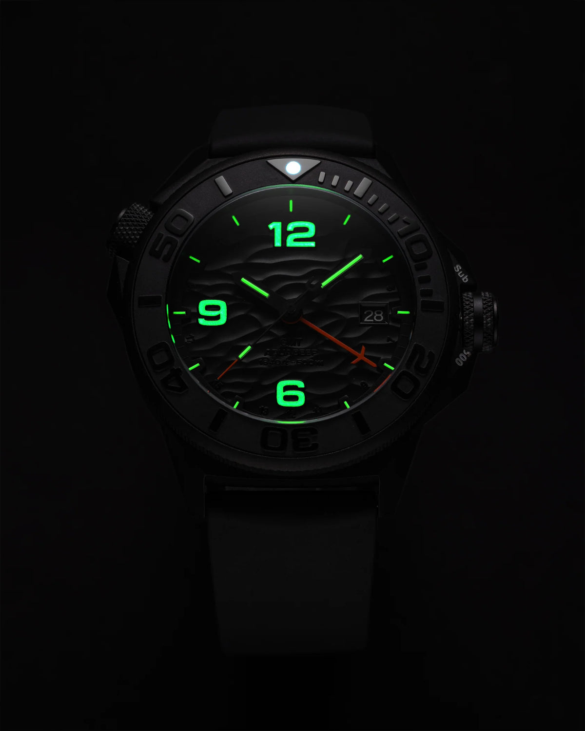 Undone - Aquadeep Trigalight GMT